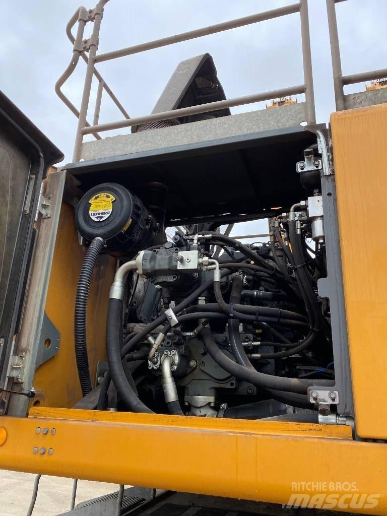 Liebherr LH 40 Bagri za prekladanje primarnih/sekundarnih surovin
