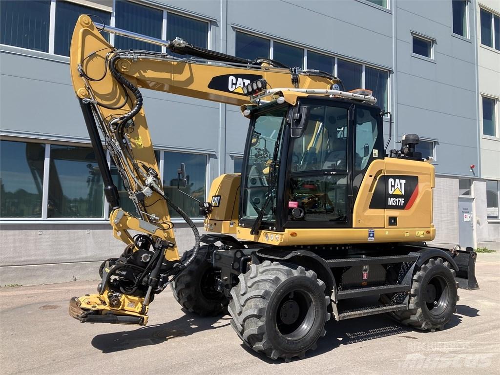 CAT 317 F Bagri na kolesih