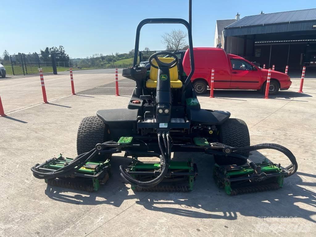 John Deere 3235C Kosilnice za zunanji prostor