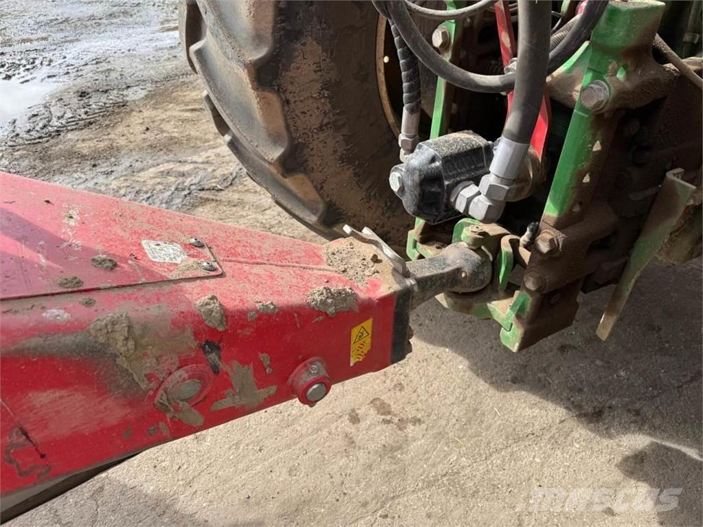 Horsch Leeb 8 GS Vlečne škropilnice