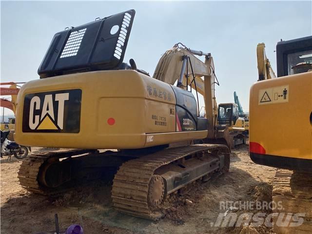 CAT 323D Bagri goseničarji