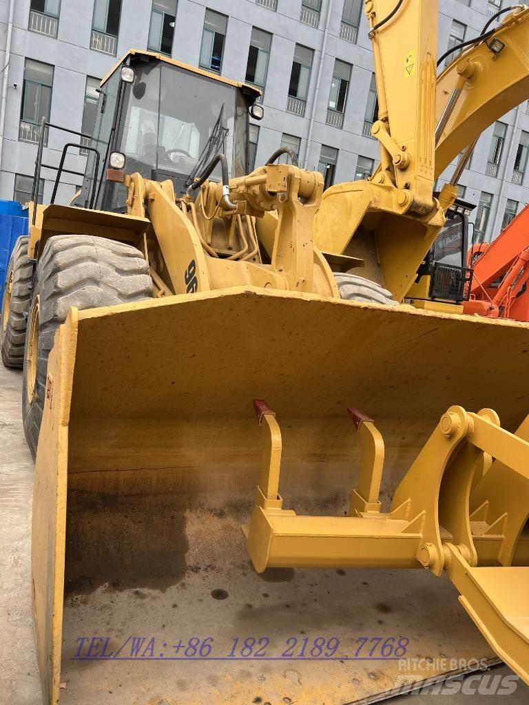 CAT 966G Kolesni nakladalci