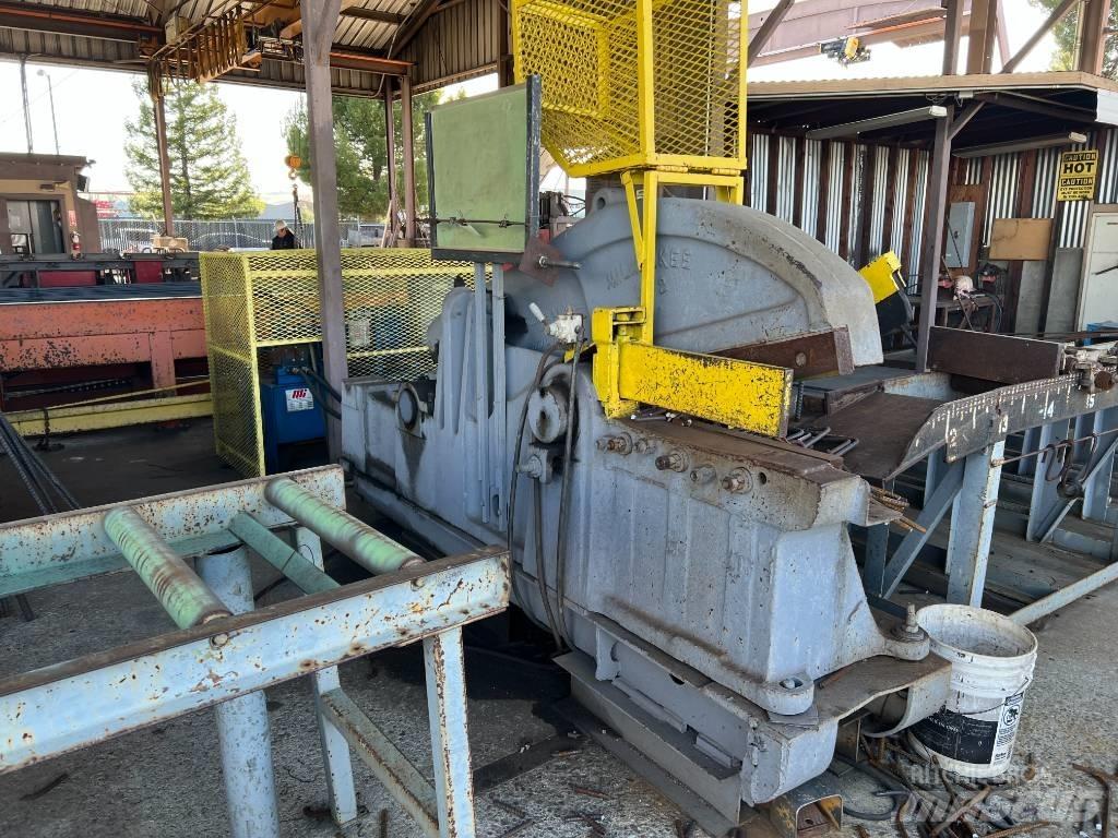 MILWAUKEE Shear   No. 2 Bagri za prekladanje primarnih/sekundarnih surovin