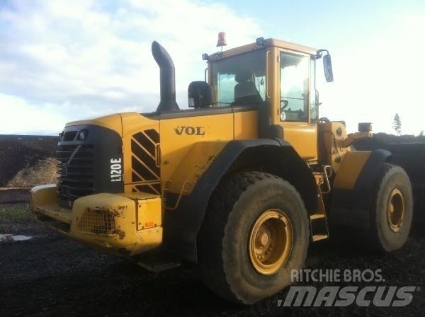 Volvo L120E Kolesni nakladalci
