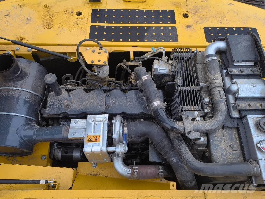Komatsu PC 220-8 Bagri goseničarji