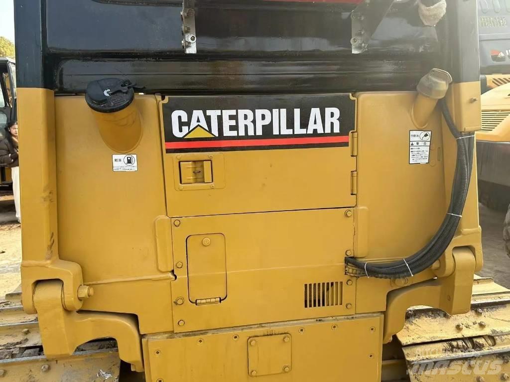 CAT D 5 C Buldožerji goseničarji