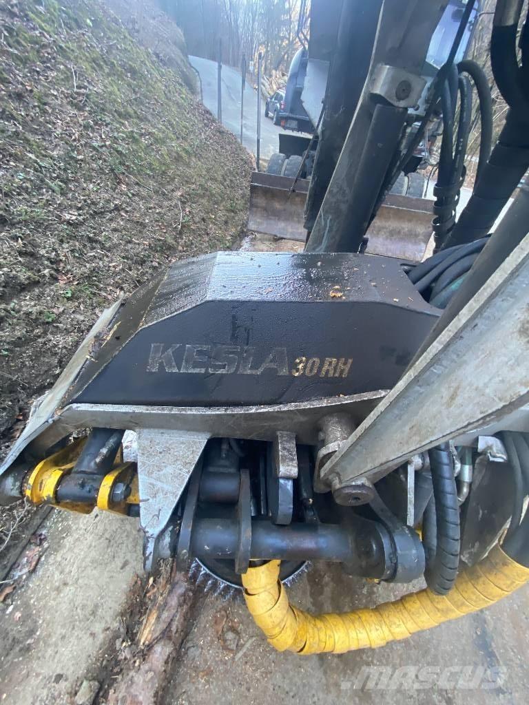 Kesla 30RH Harvesterji