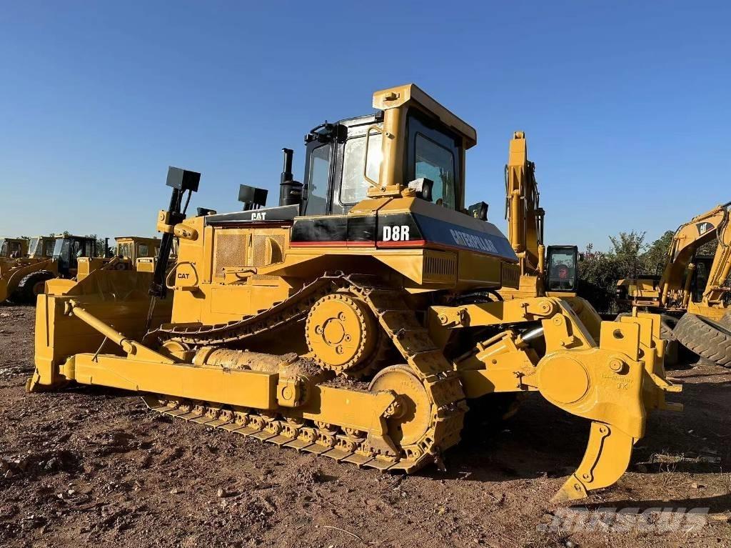 CAT D8R Buldožerji goseničarji