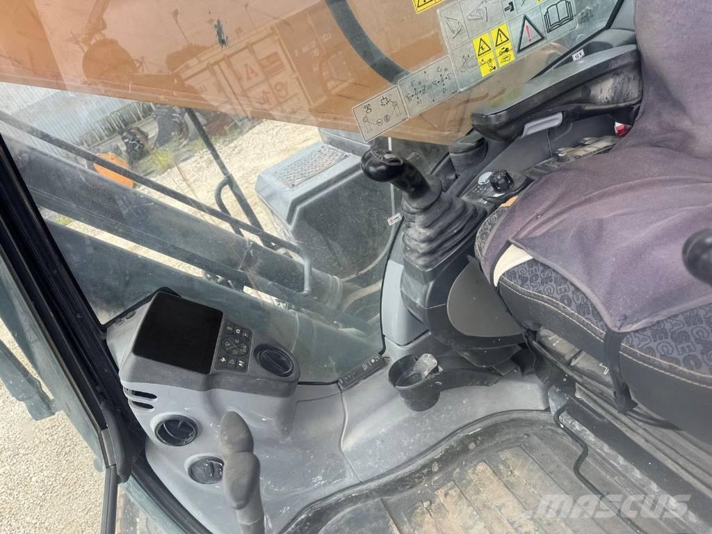 CASE CX 300 D Bagri goseničarji