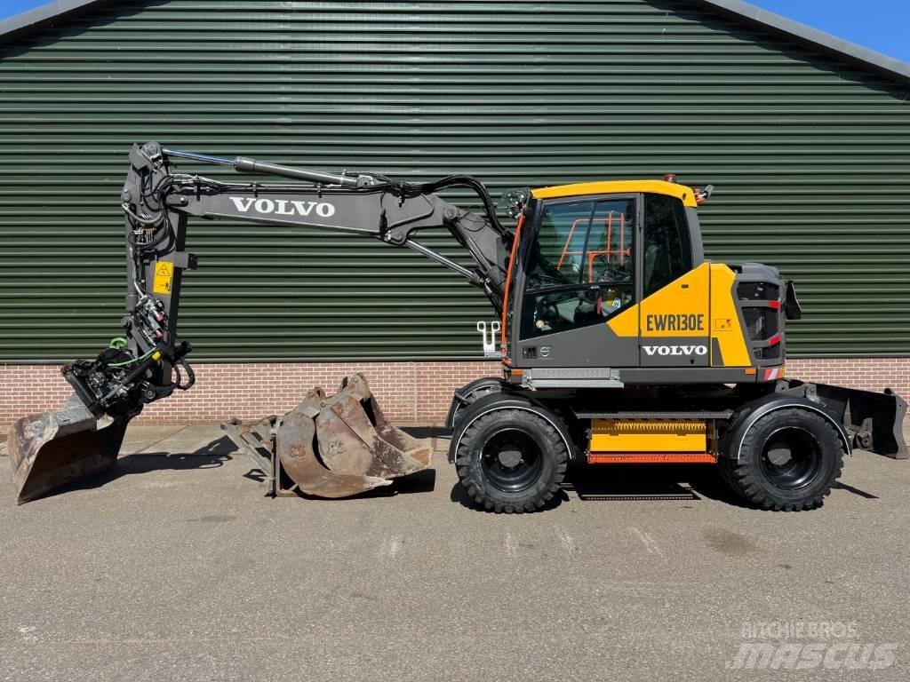 Volvo EWR 130 E Kolesni nakladalci