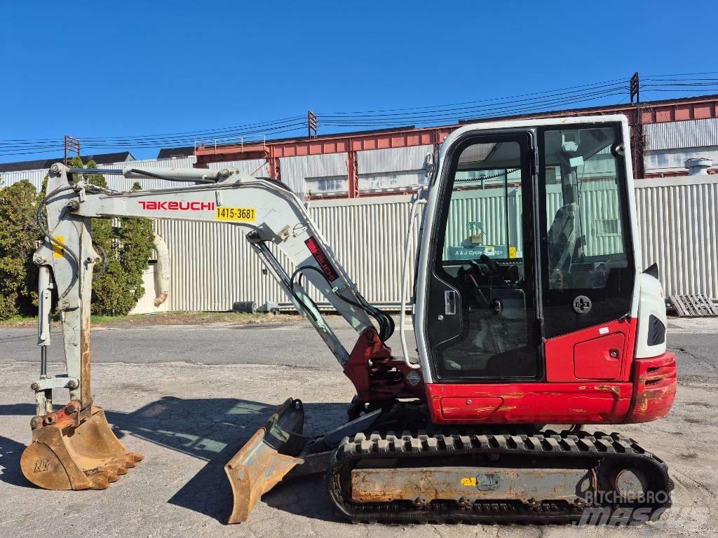 Takeuchi TB 240 Mini bagri <7t
