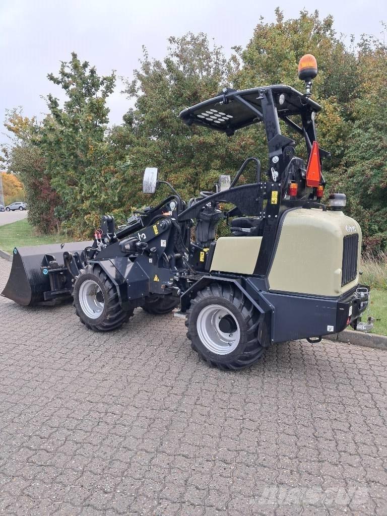 Kubota RT 220-2e Mini nakladalci