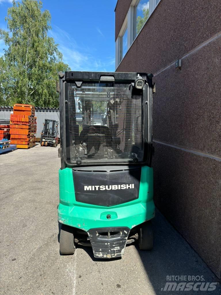 Mitsubishi FB25CN Električni viličarji