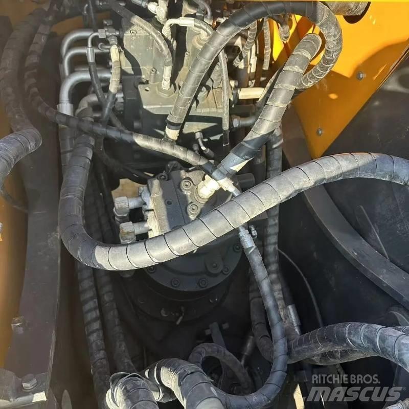 Hyundai R225 Bagri goseničarji