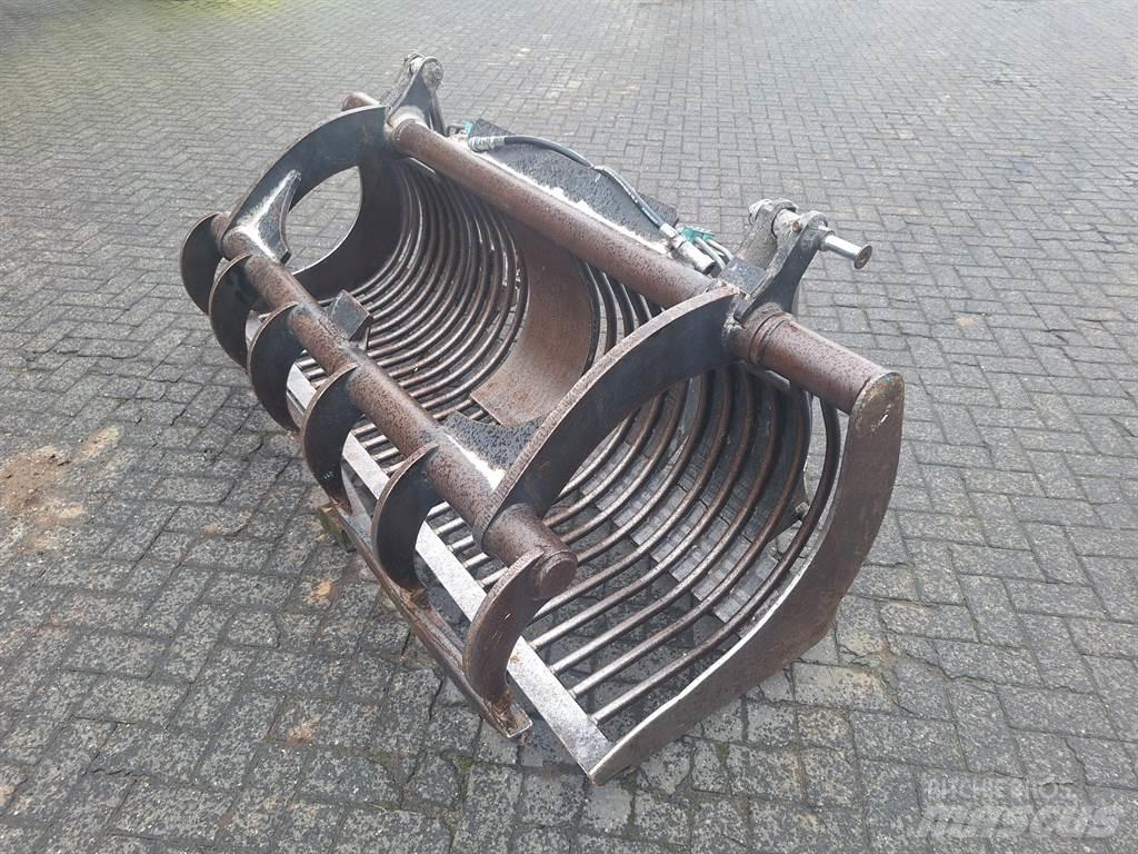 Volvo BM L 30 Hranilnice živine