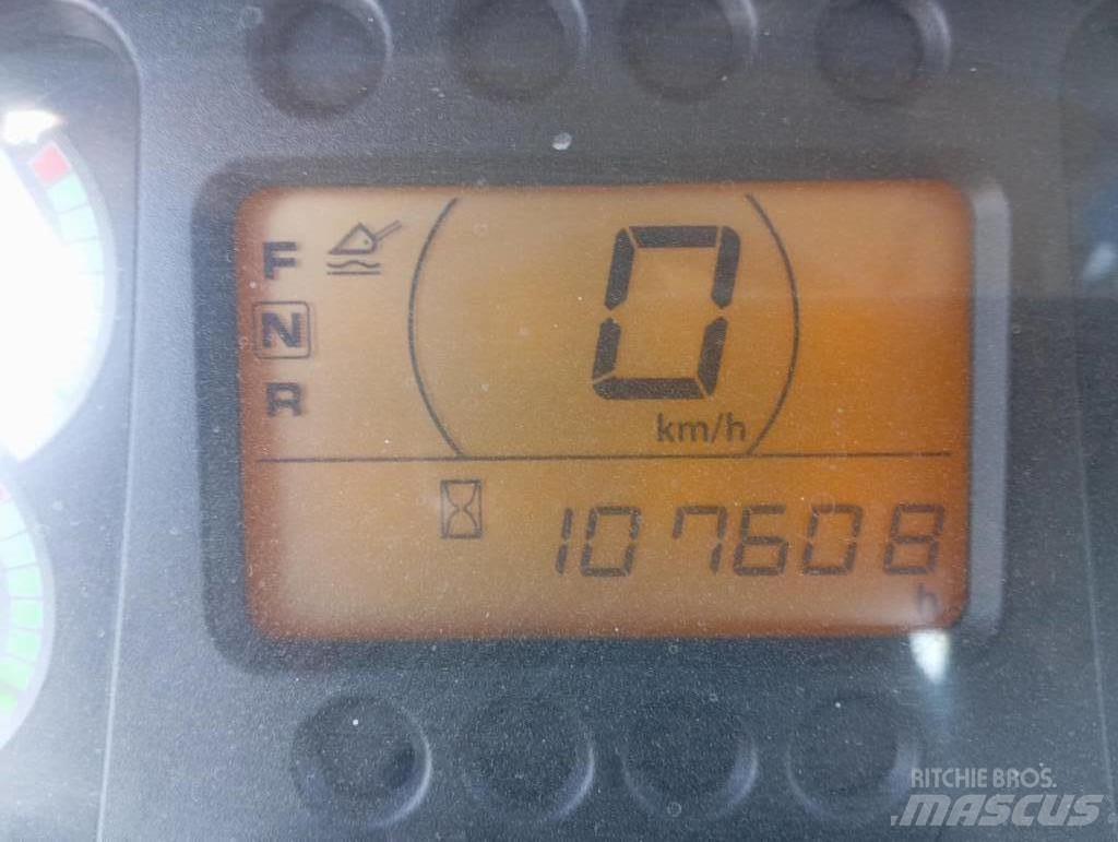 Hitachi ZW 140 Kolesni nakladalci