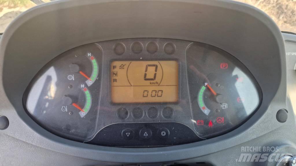 Hitachi ZW 140 Kolesni nakladalci