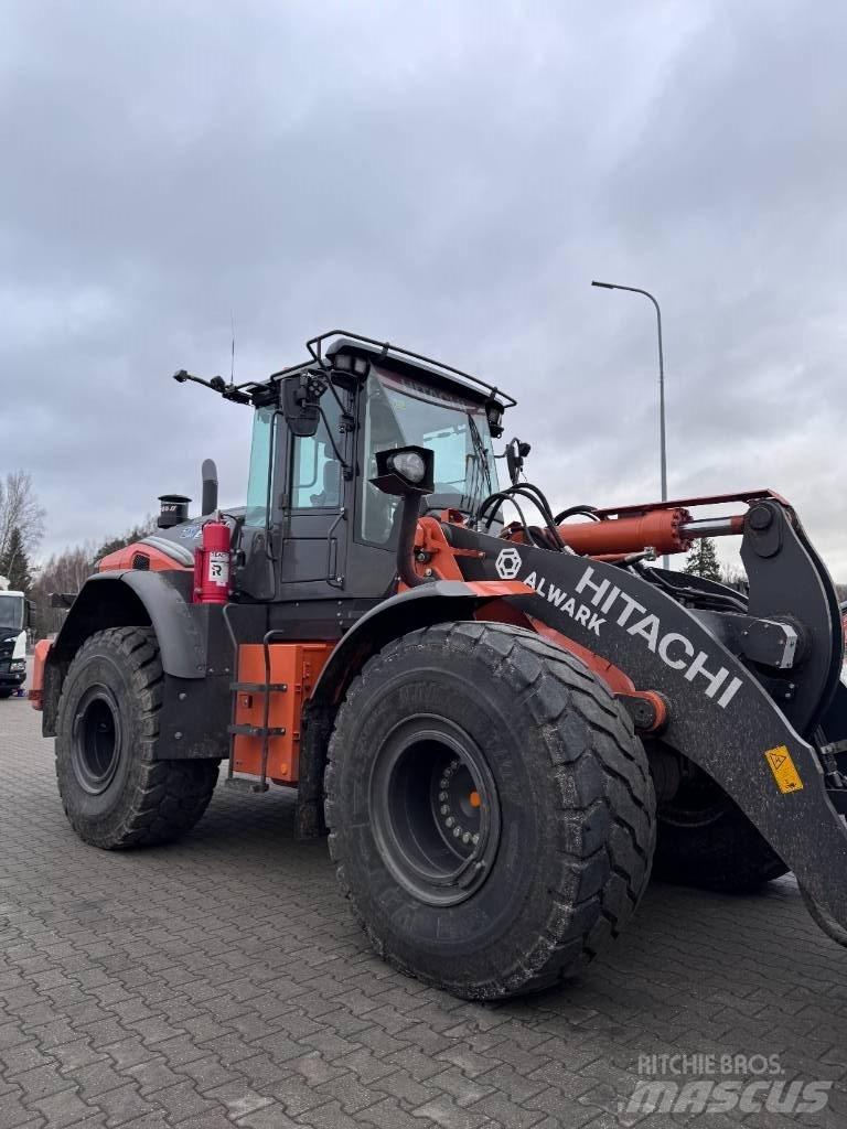 Hitachi ZW 220-7 Kolesni nakladalci