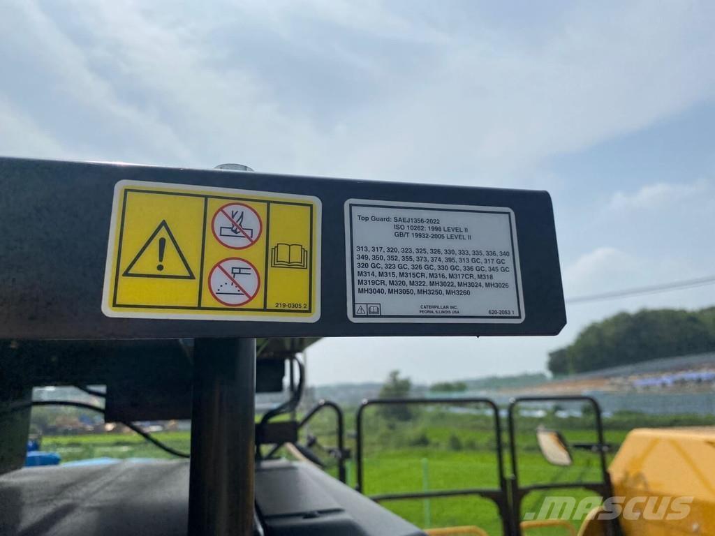 CAT 352 UHD Bagri goseničarji