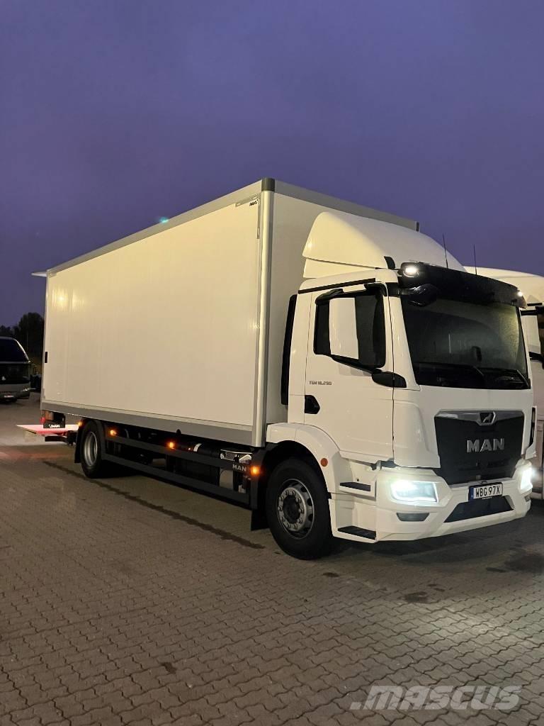 MAN TGM 18.290 4X2 Tovornjaki zabojniki