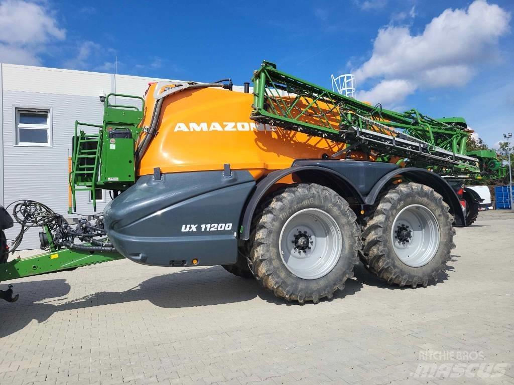 Amazone UX 11200 Vlečne škropilnice