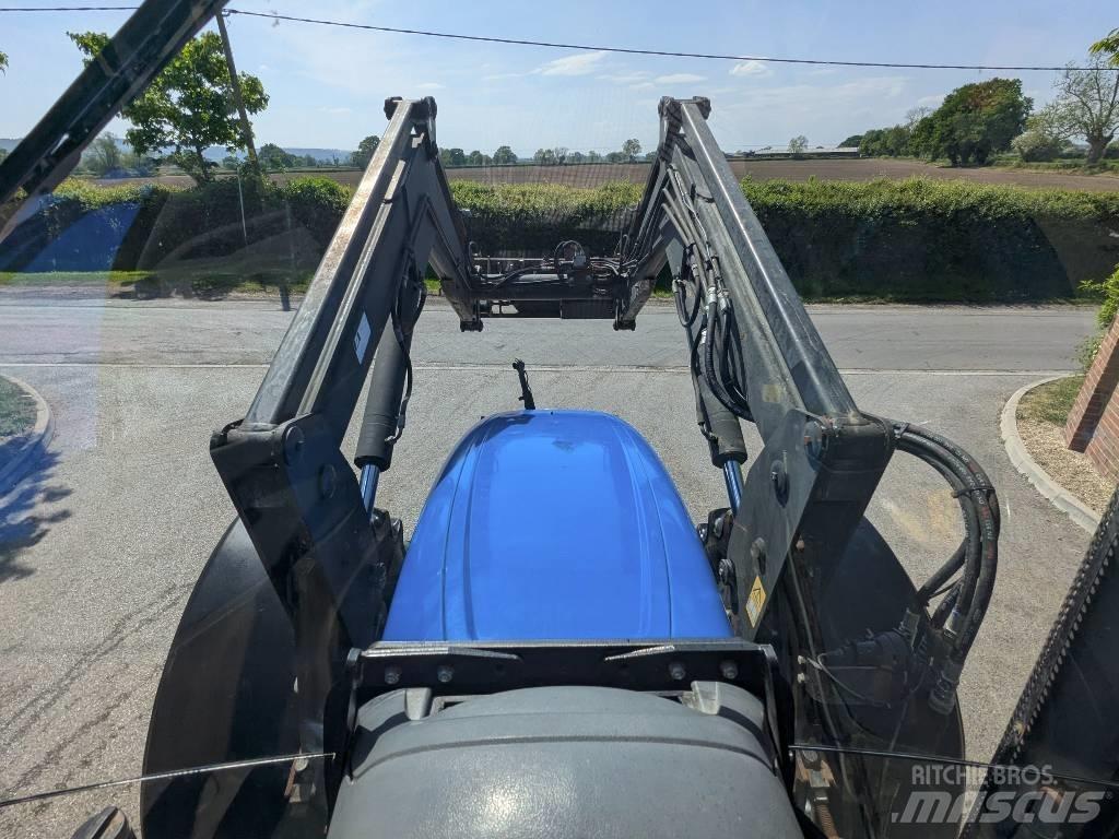 New Holland TSA115A Traktorji