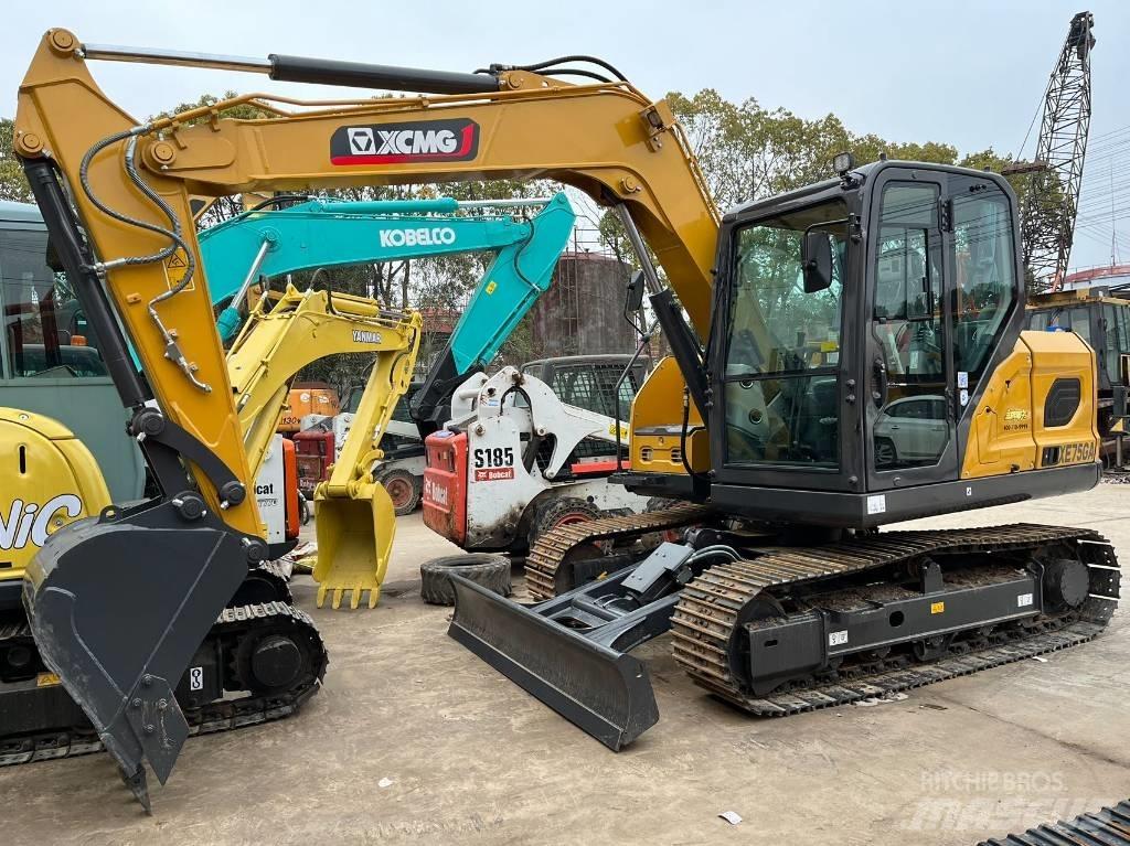 XCMG XE 75 D Midi bagri 7t – 12t