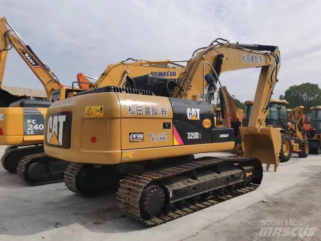 CAT 320D2 Bagri goseničarji