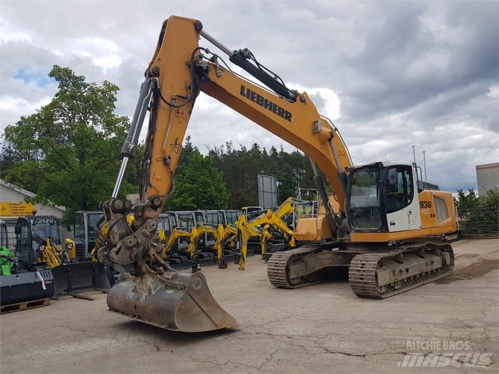 Liebherr R936 Bagri goseničarji