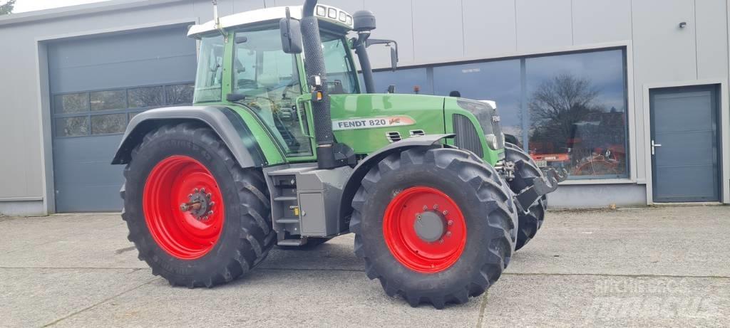 Fendt 820 Vario TMS Traktorji