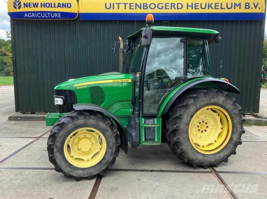 John Deere 5100 R Traktorji
