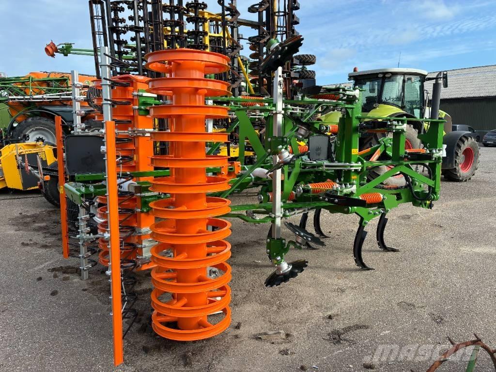 Amazone CENIO 4000-2 Kultivatorji