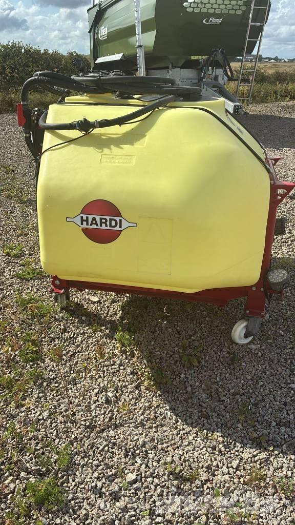 Hardi Fronttank Montirane škropilnice