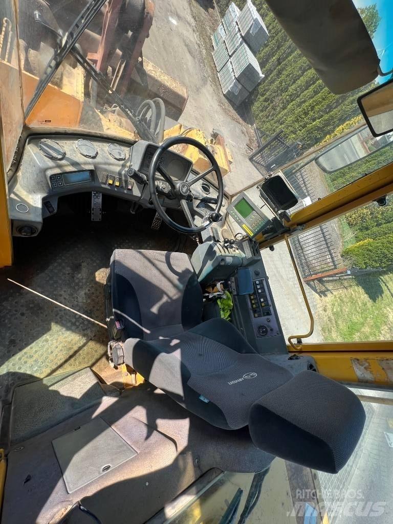 Volvo BM L150 Kolesni nakladalci