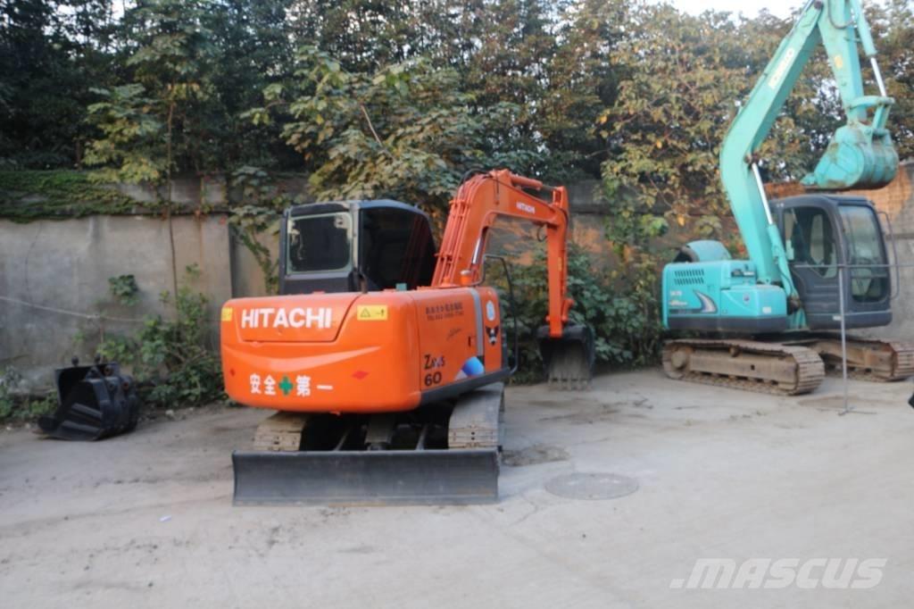 Hitachi 60 Bagri goseničarji
