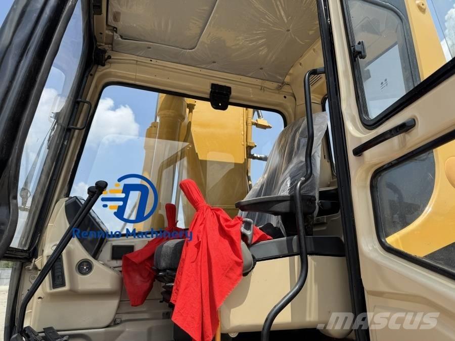 CAT 320B Bagri goseničarji