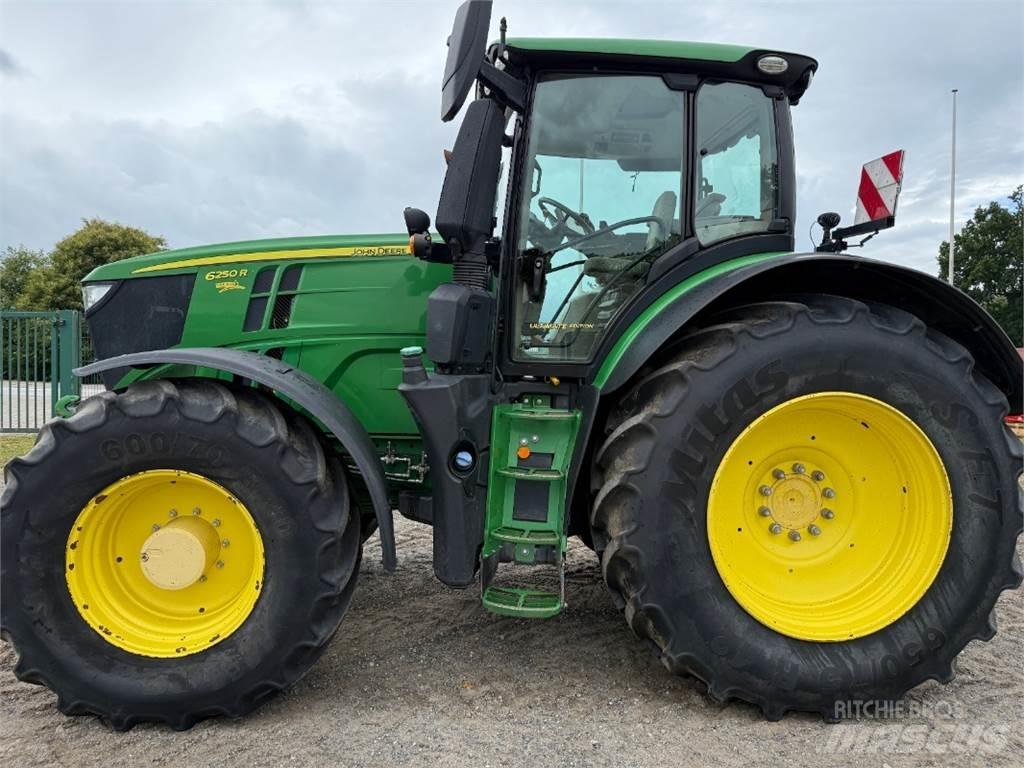 John Deere 6250R Kmetijstvo - drugo