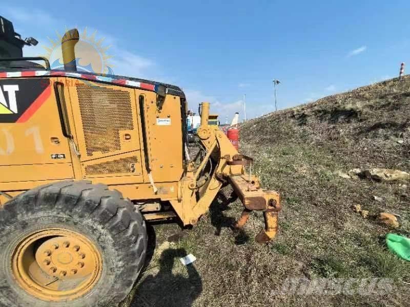 CAT 140 M Grederji