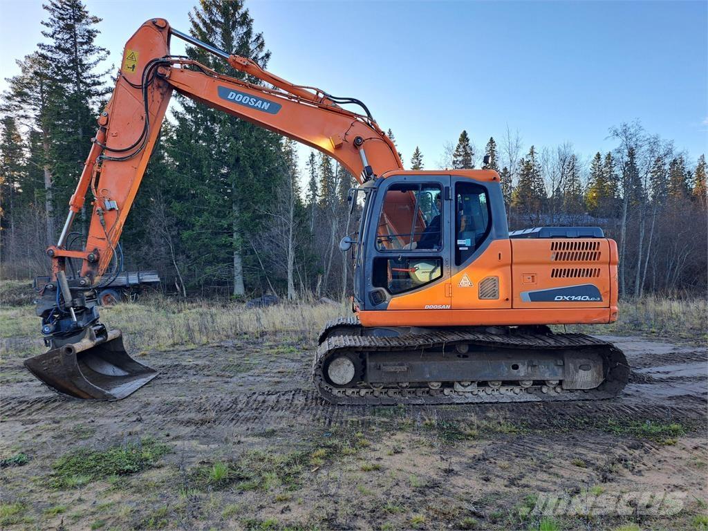 Doosan DX 140 LC-3 Bagri goseničarji