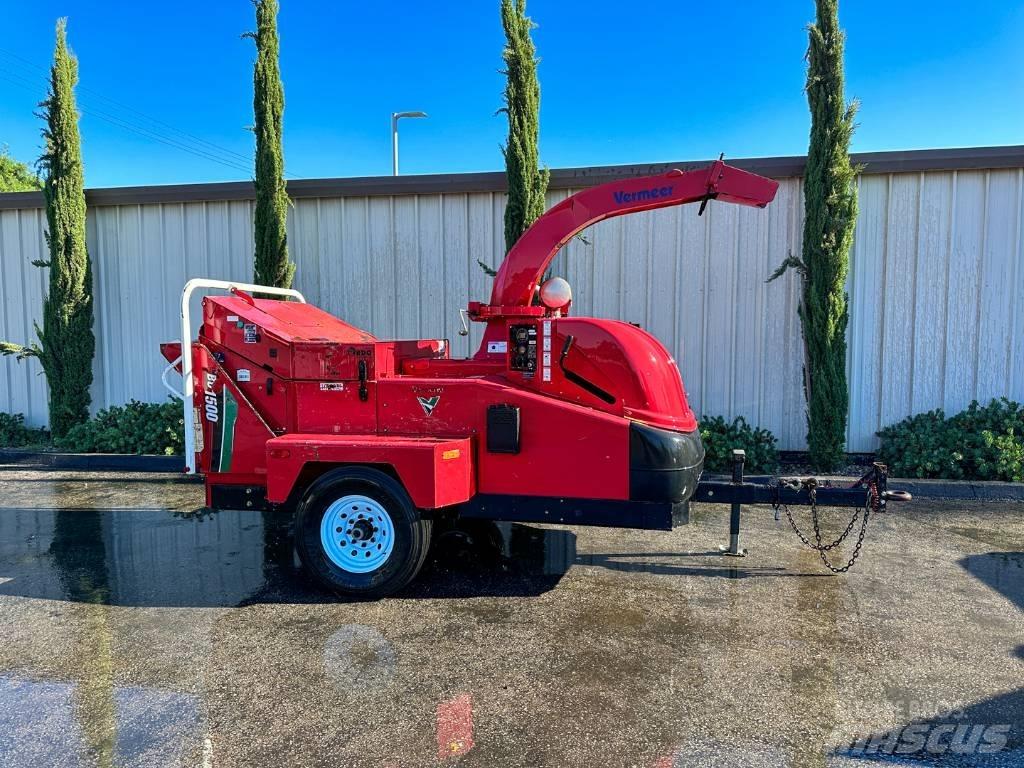 Vermeer BC1500 Drobilci lesa