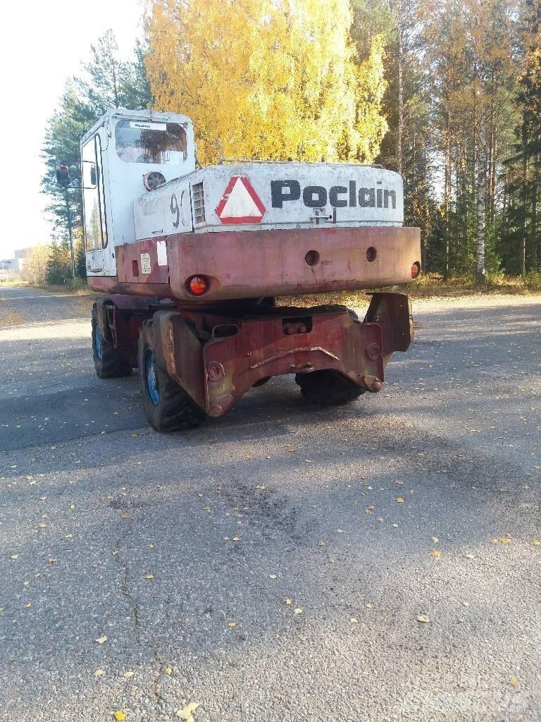 Poclain 90 P B Bagri na kolesih
