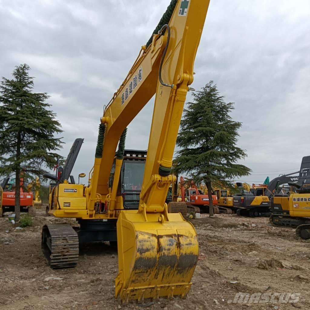 Komatsu PC 220-8 Bagri goseničarji