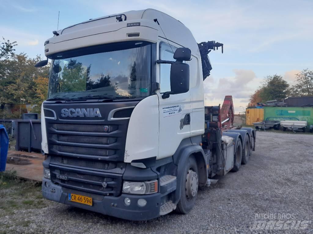 Scania R 520 Tovornjaki z žerjavom