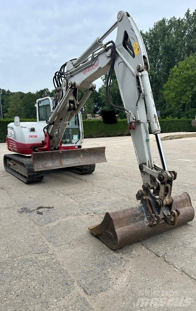 Takeuchi TB 290 Midi bagri 7t – 12t