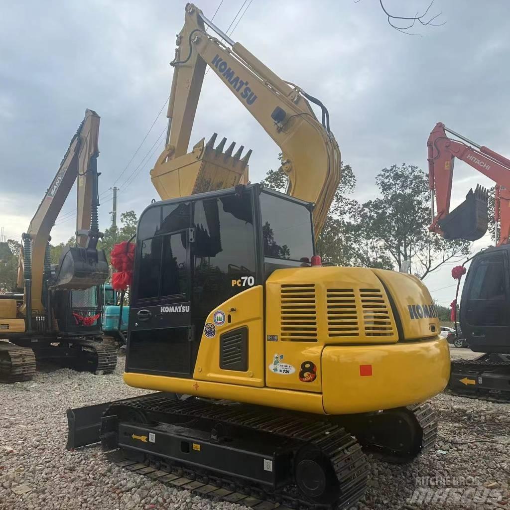 Komatsu PC 70 Mini bagri <7t