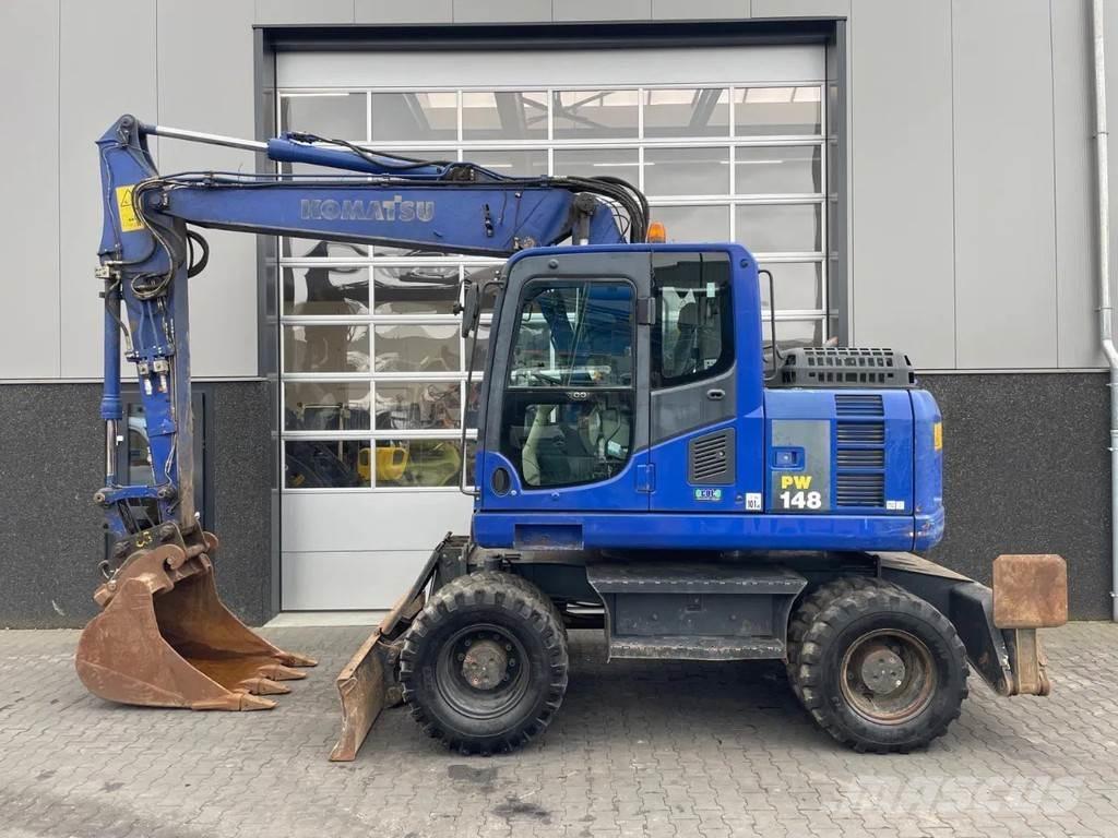 Komatsu PW148-8 Bagri na kolesih