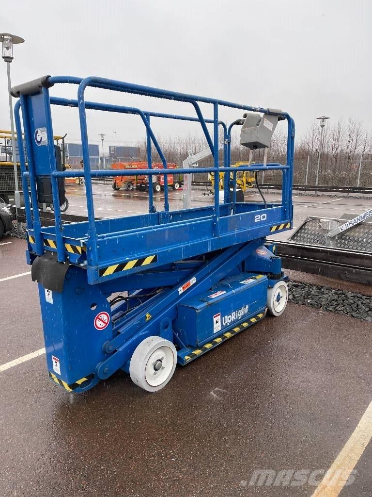 UpRight SL20 Saxlift Škarjaste dvižne ploščadi