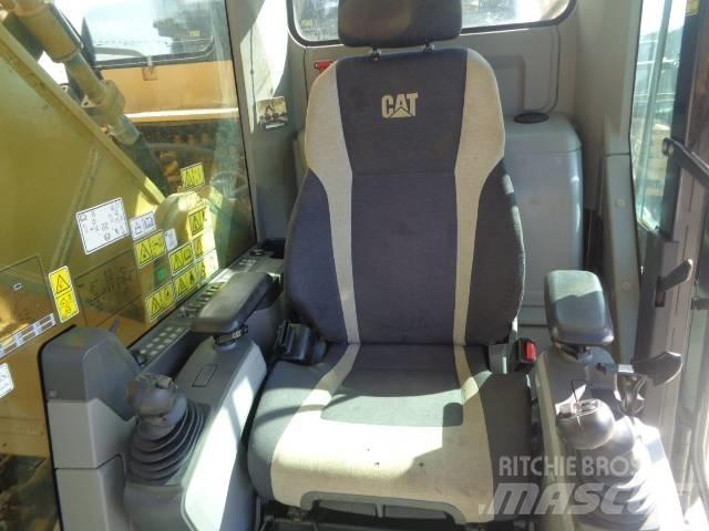 CAT 352 F Bagri goseničarji