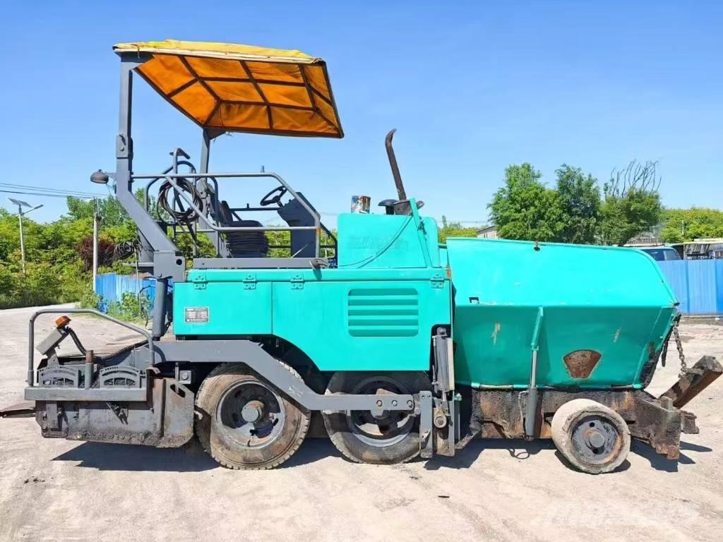 XCMG RP 453 L Asfaltni finišerji