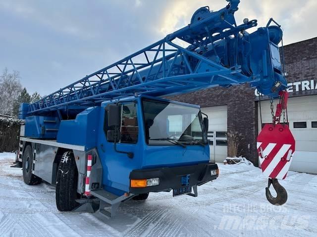 Liebherr LTM 1030-2 Rabljeni žerjavi za vsak teren